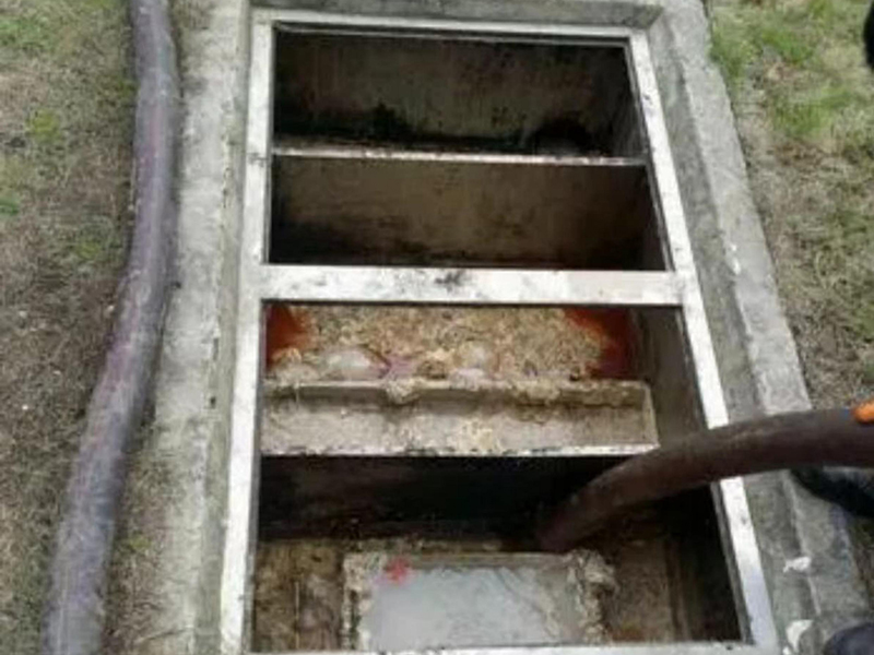 温泉隔油池清理