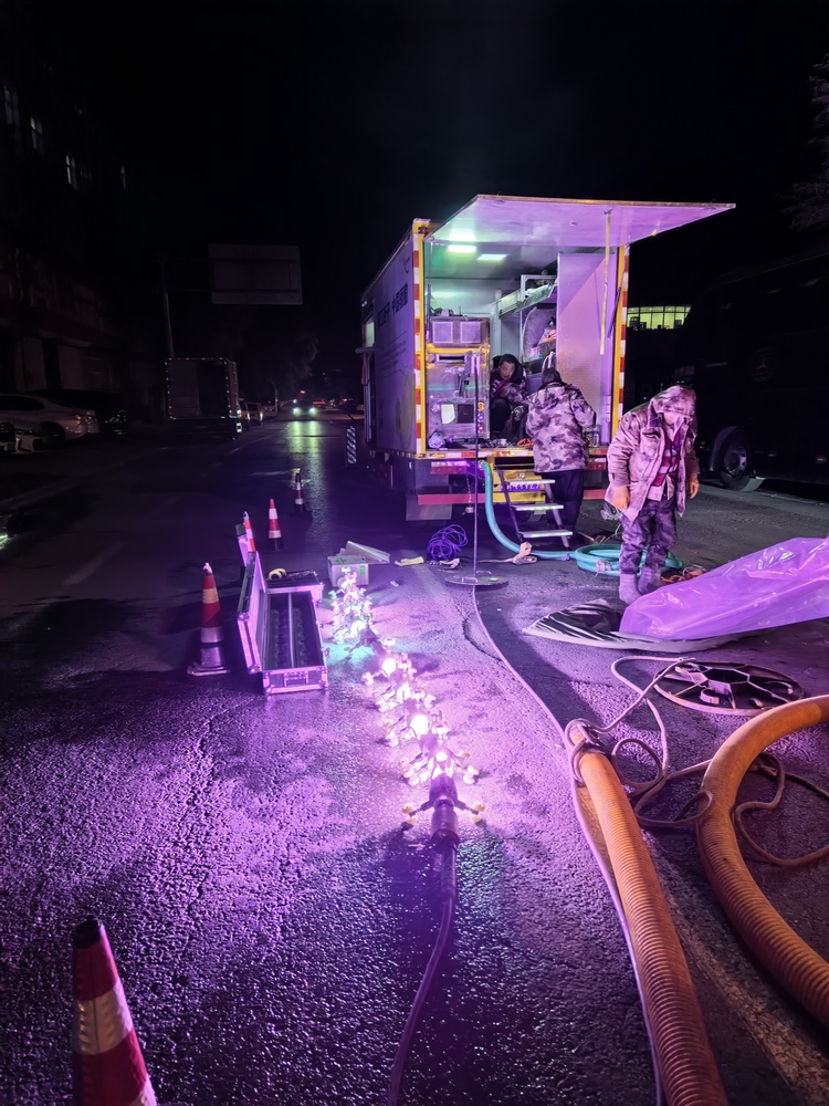 温泉管道非开挖修复